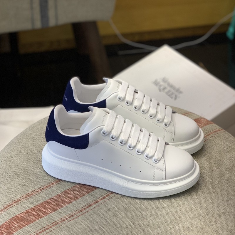 Ale*d*r M*Q*en MQ Dark blue velvet tail Sneakers