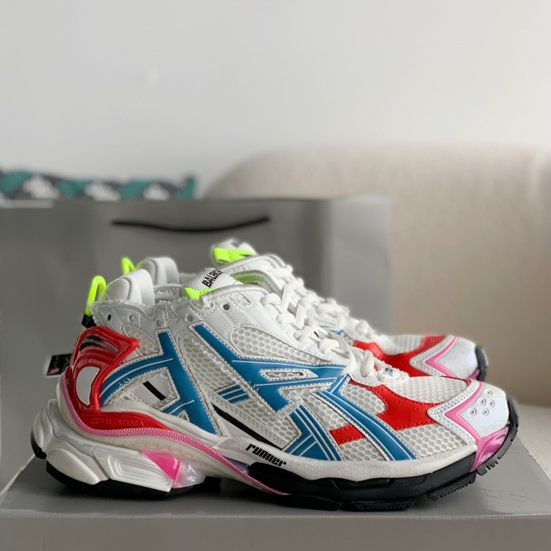 Ba*len*cia*ga sneakers