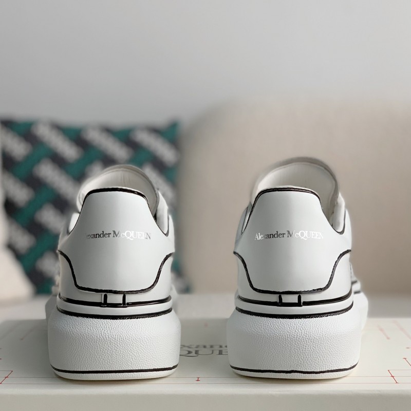 Ale*d*r M*Q*en MQ White hand-painted Sneakers