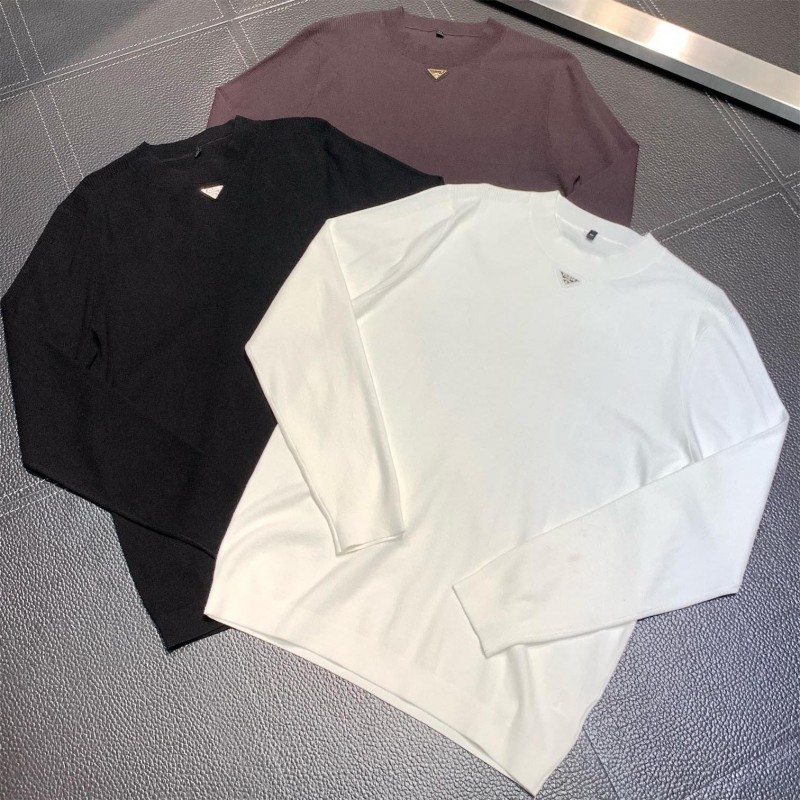 Pra*a sweater
