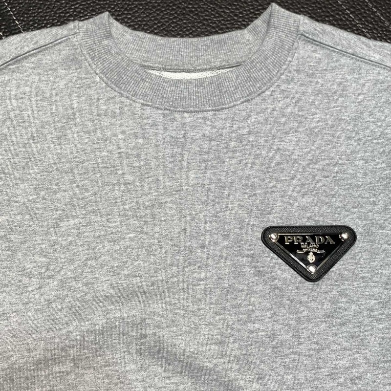 Pra*a casual sweatshirt