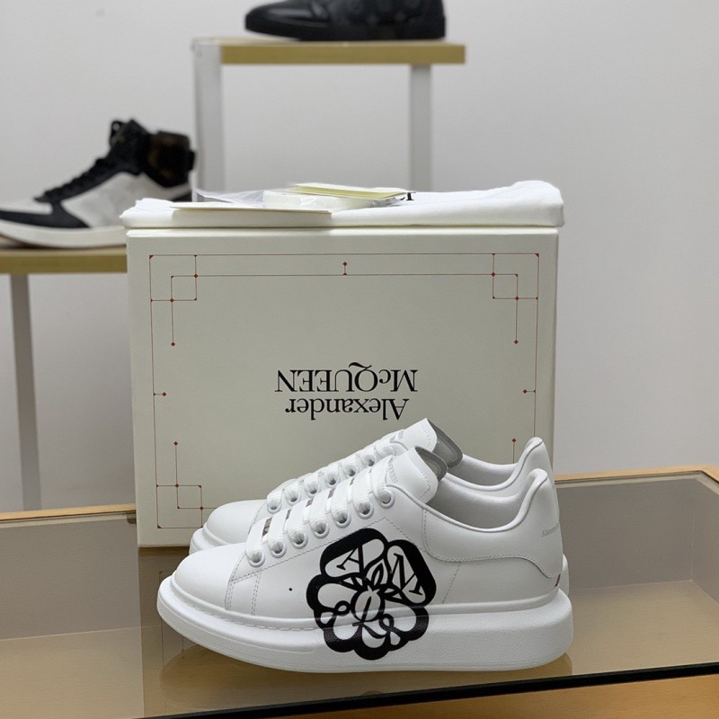 Ale*d*r M*Q*en MQ 3D white bloom Sneakers