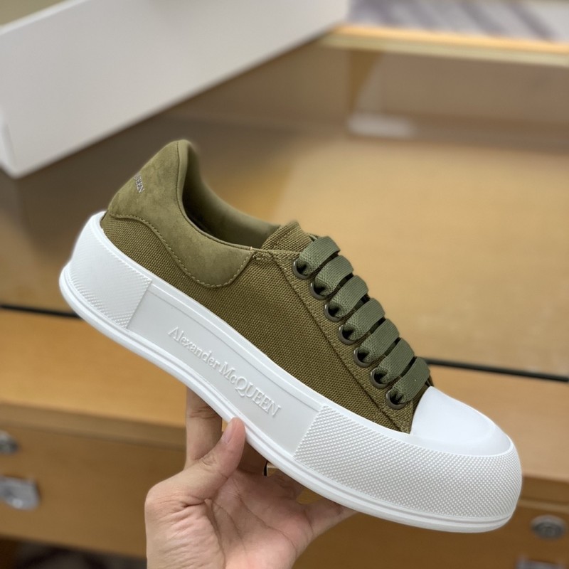 Ale*d*r M*Q*en MQ olive green velvet tail Sneakers