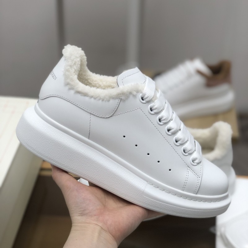 Ale*d*r M*Q*en MQ White velvet Lining Sneakers