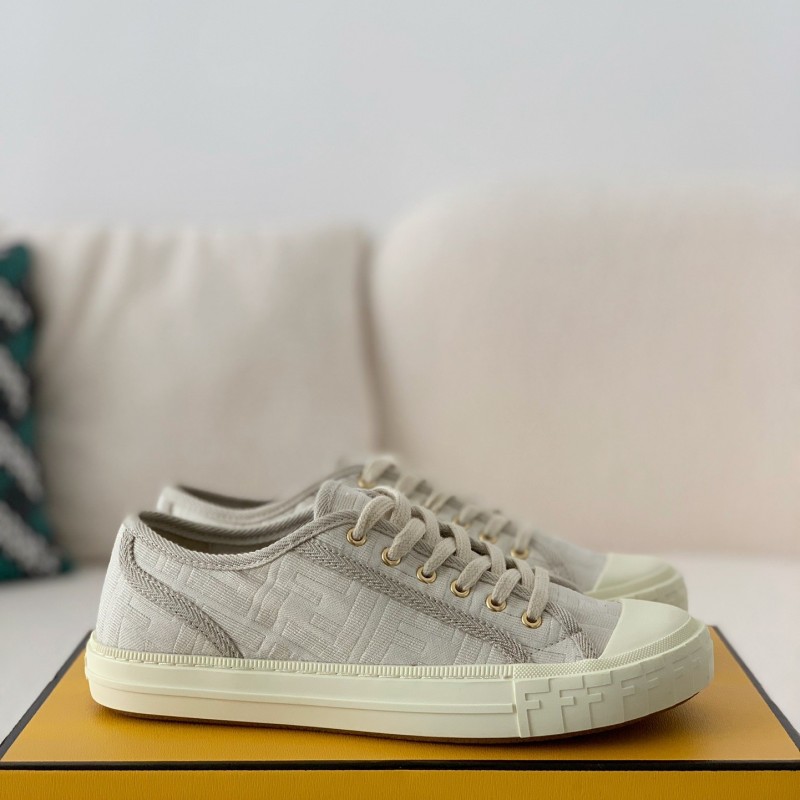 F**di Canvas shoe Sneakers