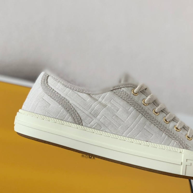 F**di Canvas shoe Sneakers