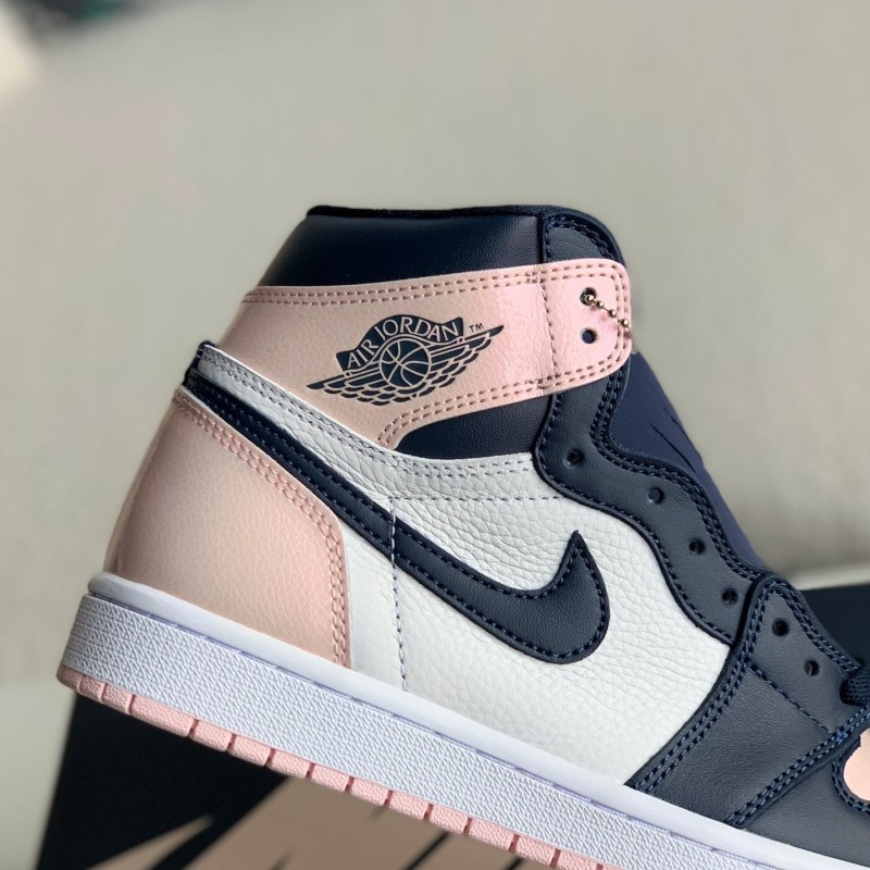 Air Jordan 1 High Sneanker
