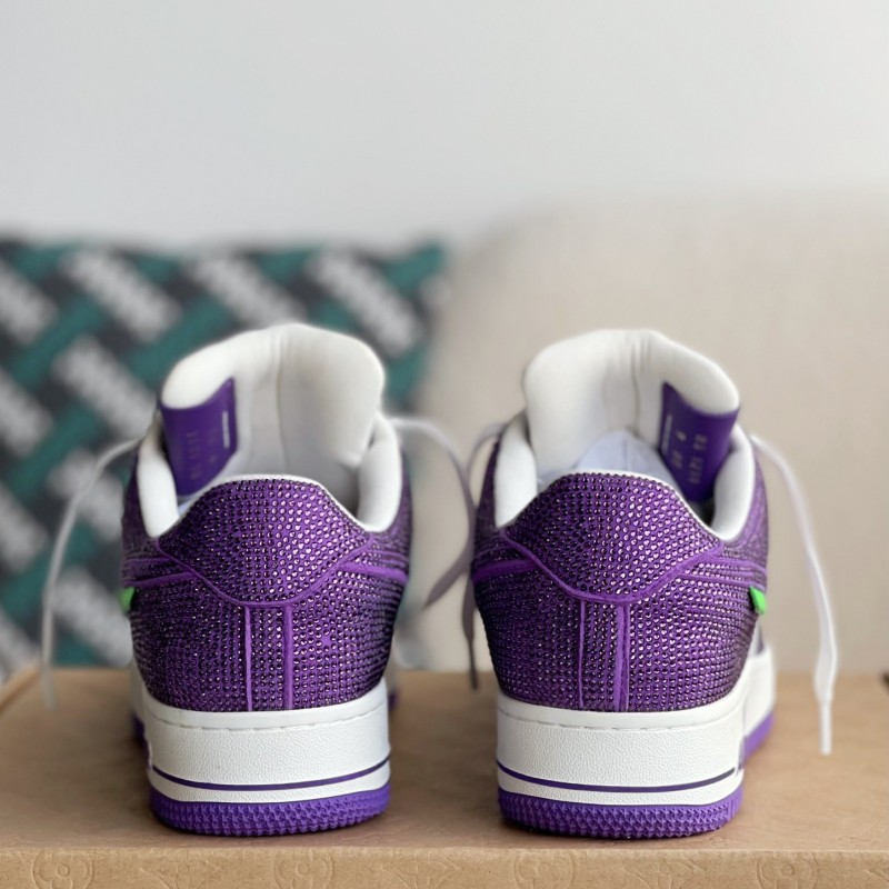 L0*is V*t0n × NIKE AIR FORCE 1 SNEAKER