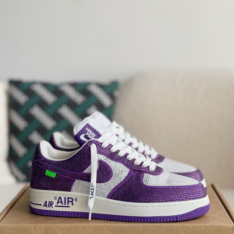 L0*is V*t0n × NIKE AIR FORCE 1 SNEAKER