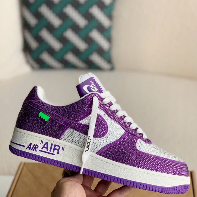 L0*is V*t0n × NIKE AIR FORCE 1 SNEAKER