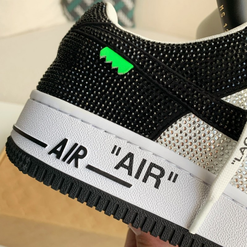 L0*is V*t0n × NIKE AIR FORCE 1 SNEAKER