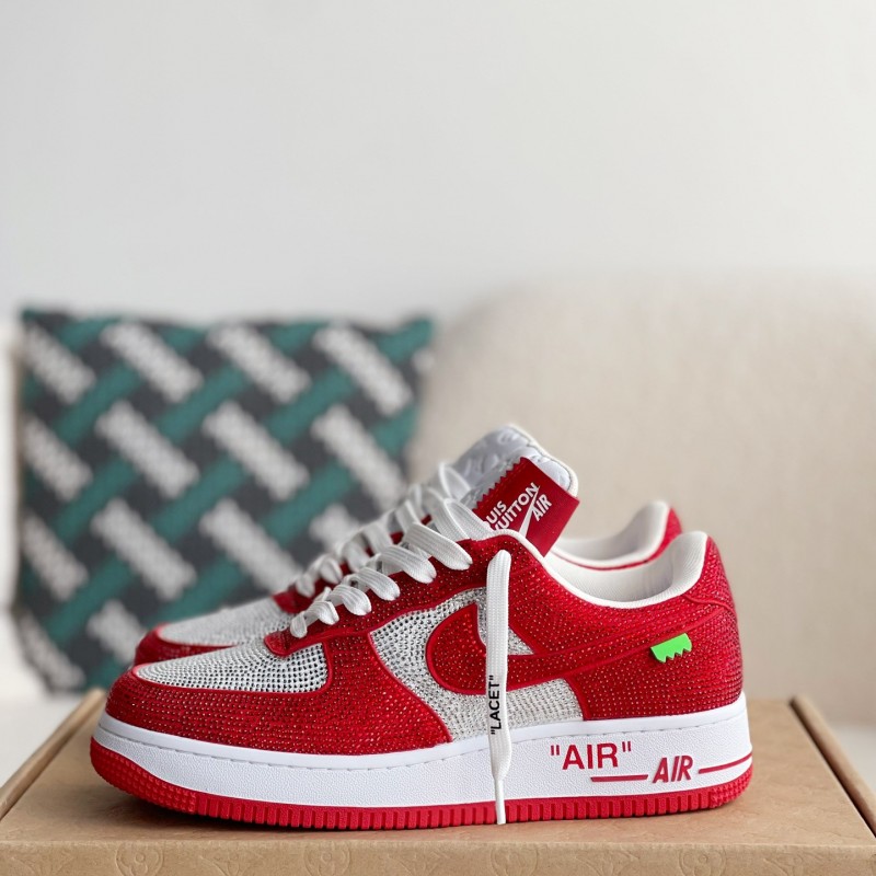 L0*is V*t0n × NIKE AIR FORCE 1 SNEAKER