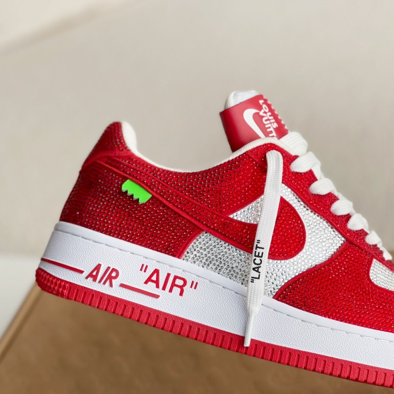 L0*is V*t0n × NIKE AIR FORCE 1 SNEAKER