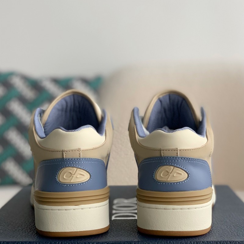 D*0r B57 New Sneaker