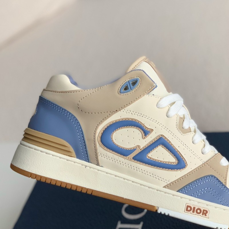 D*0r B57 New Sneaker