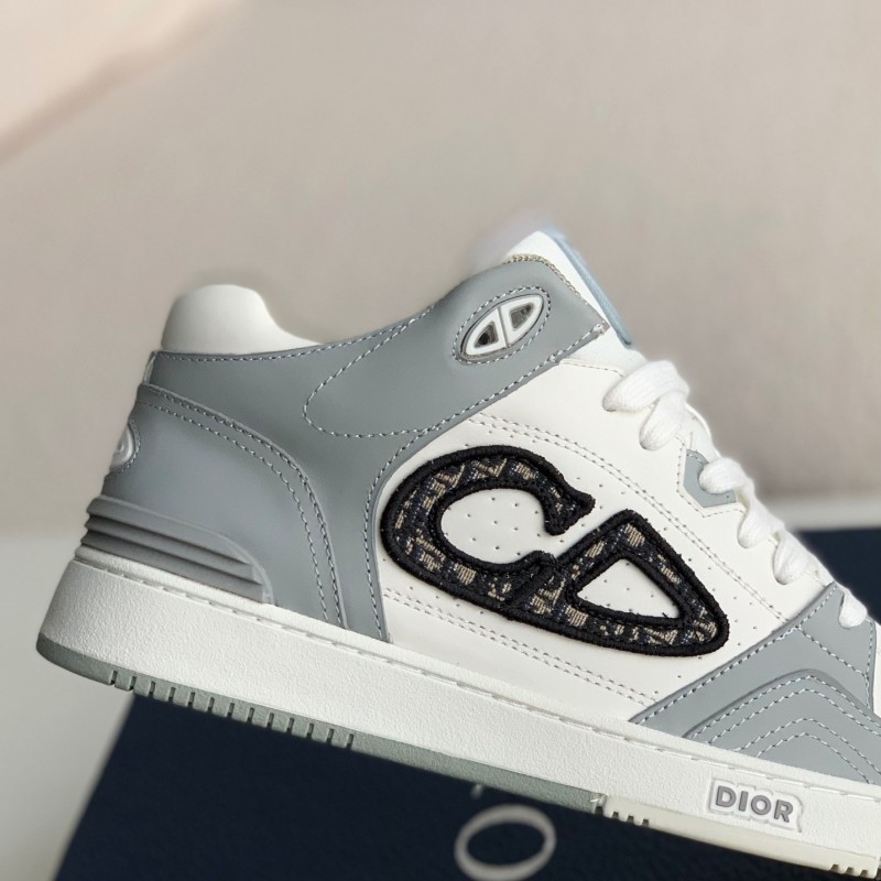 D*0r B57 New Sneaker