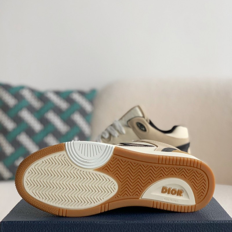 D*0r B57 New Sneaker