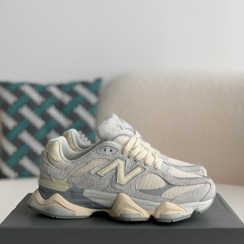 New Balance 2022R Phantom 9060 Sneakers