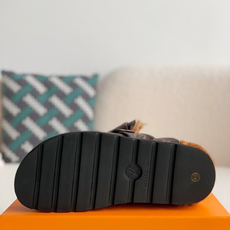 L0*is V*t0n Easy Sandals