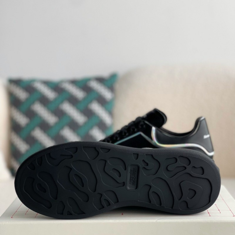 Ale*d*r M*Q*en MQ golden cowhide tail Air cushion bottom Sneakers