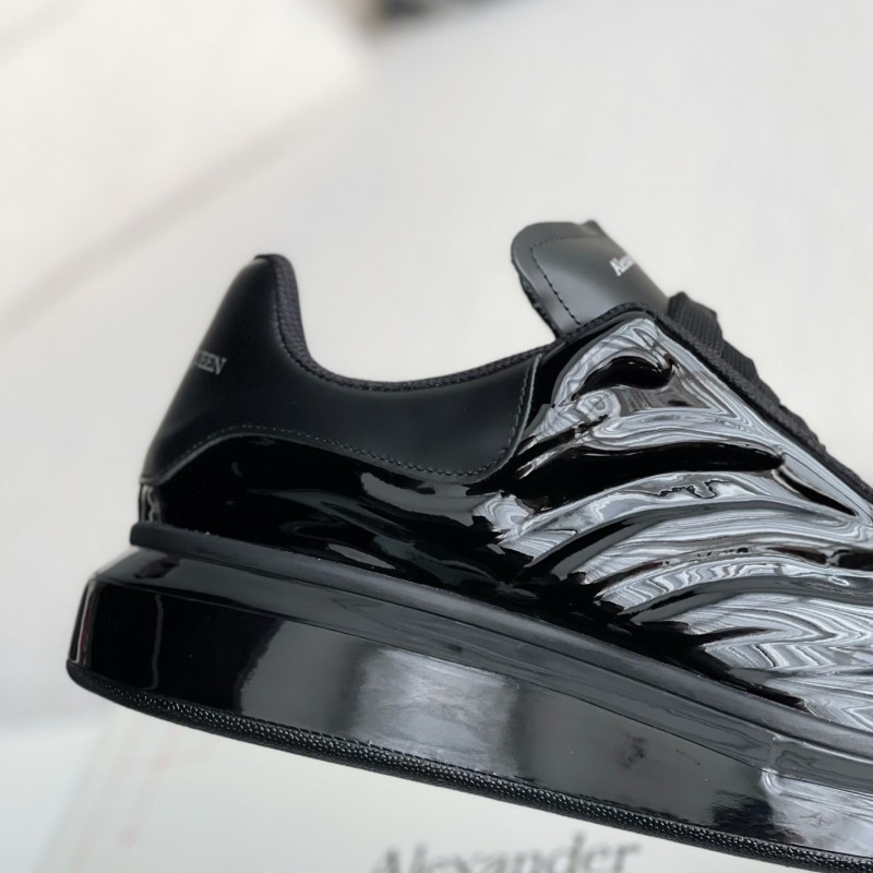 Ale*d*r M*Q*en MQ golden cowhide tail Air cushion bottom Sneakers