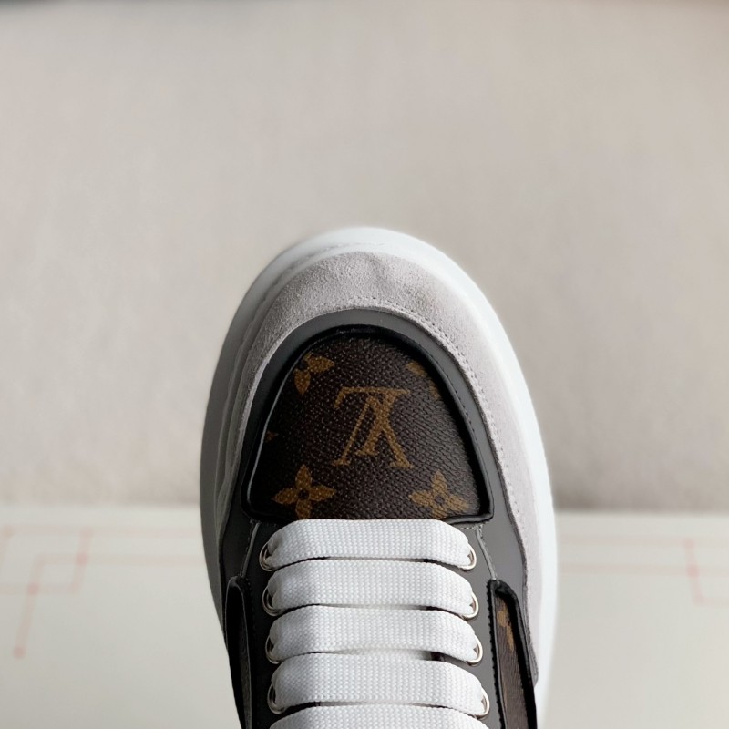 Ale*d*r M*Q*en x Lv versatile Sneakers