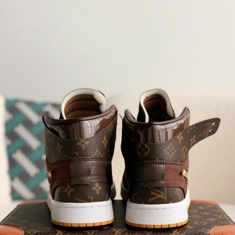 L0*is V*t0n × NIKE AIR FORCE 1 Sneaker High-tops