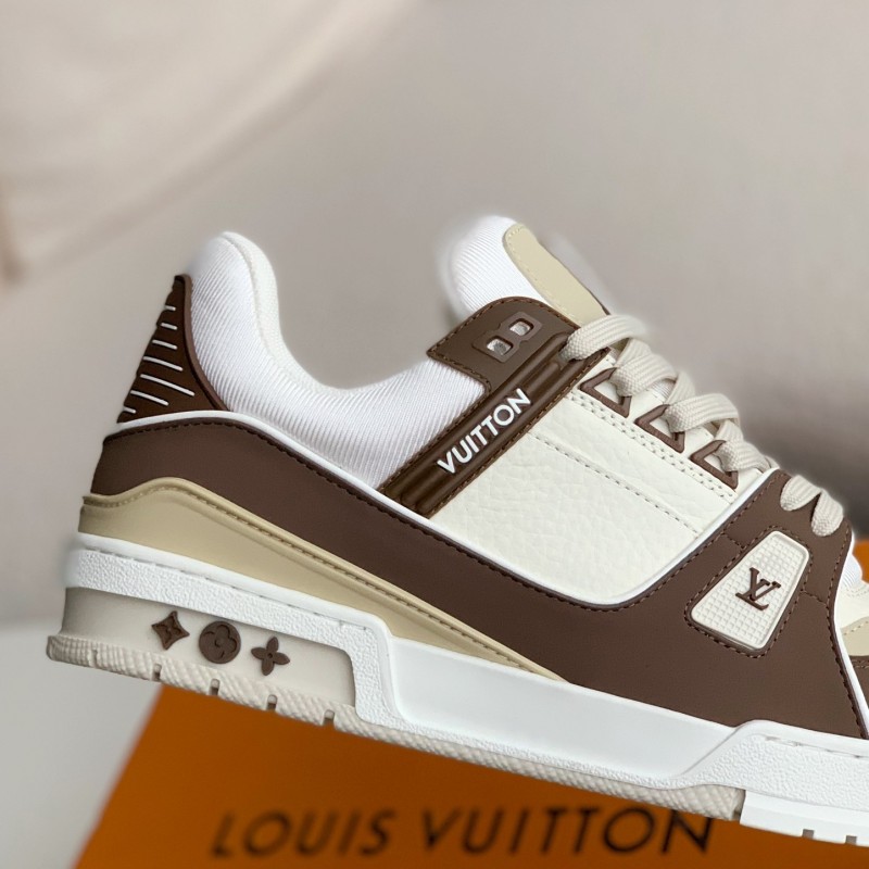 L0*is V*t0n Trainer Sneakers