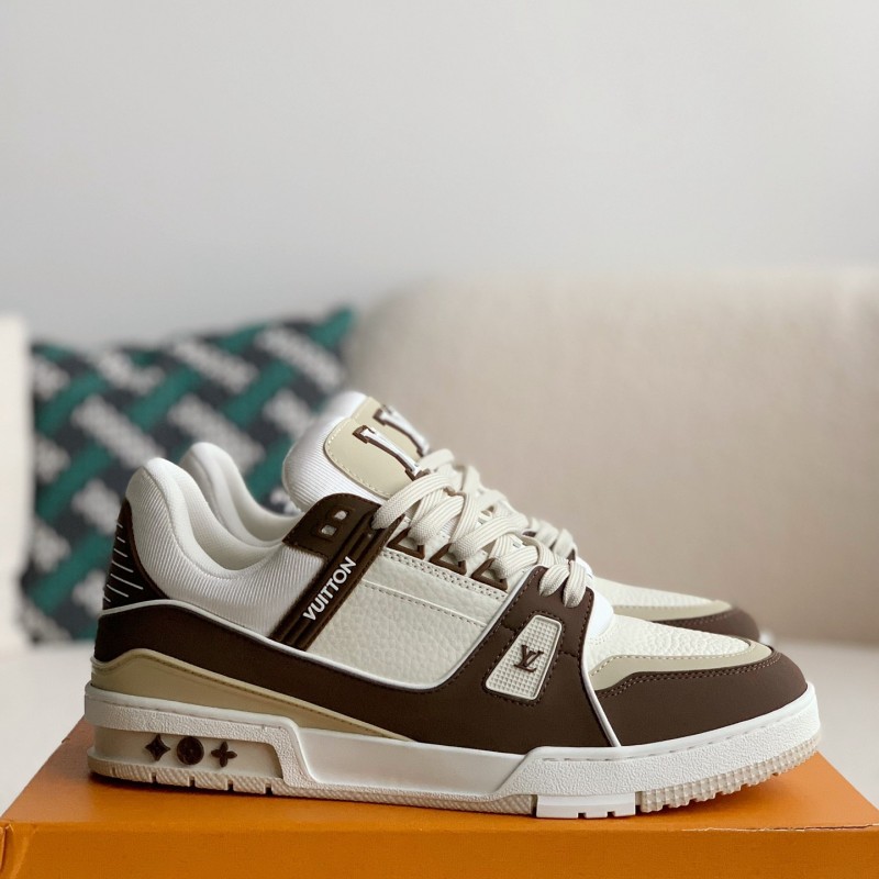 L0*is V*t0n Trainer Sneakers