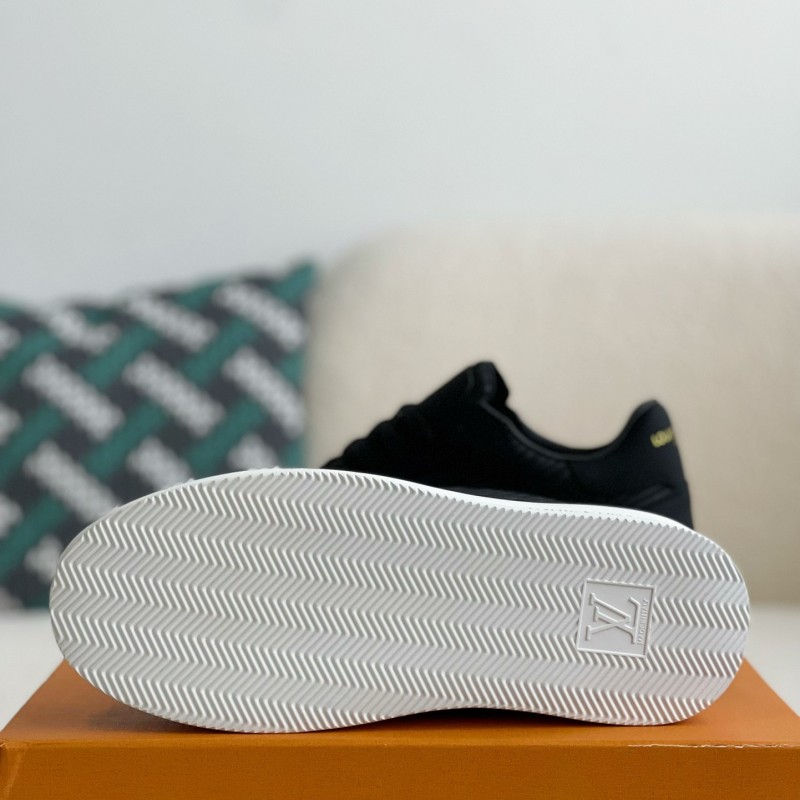 L0*is V*t0n Beverly Hills Sneakers