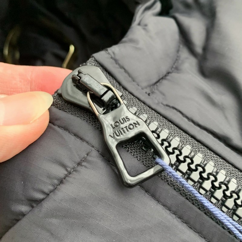 L0*is V*t0n Logo Down Jacket