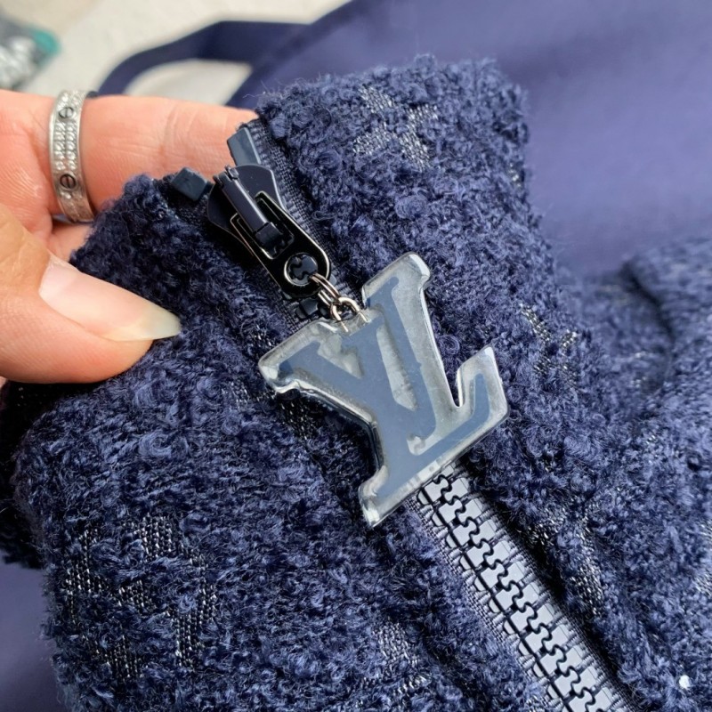 L0*is V*t0n casual hoodie denim jacket