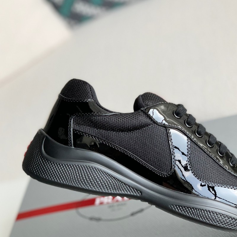 Pra*a Sneakers