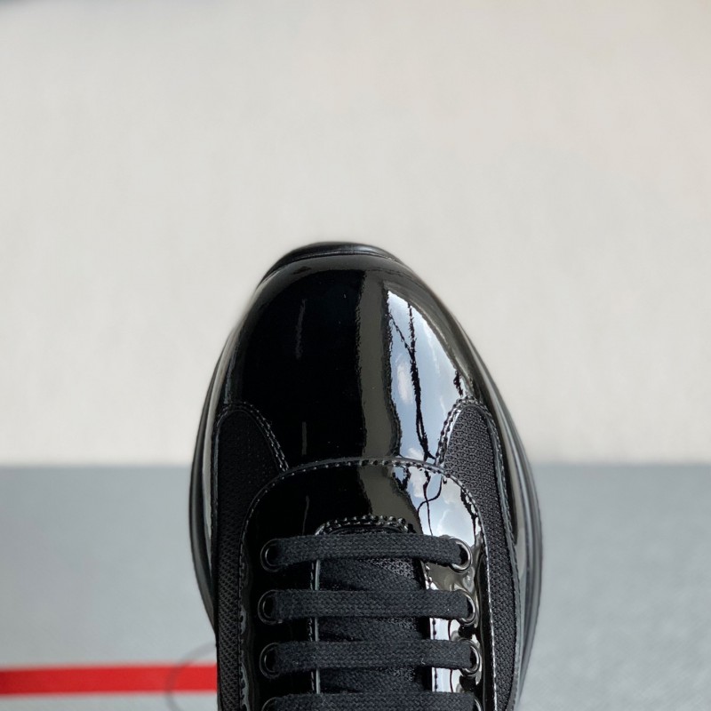 Pra*a Sneakers