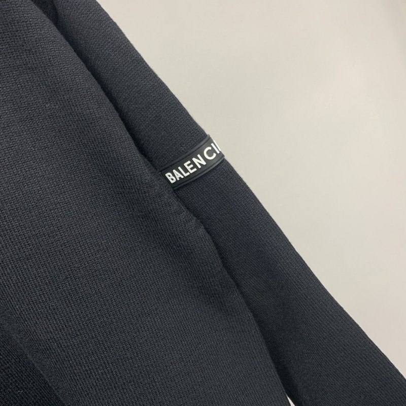Ba*len*cia*ga BLCG armband sweater