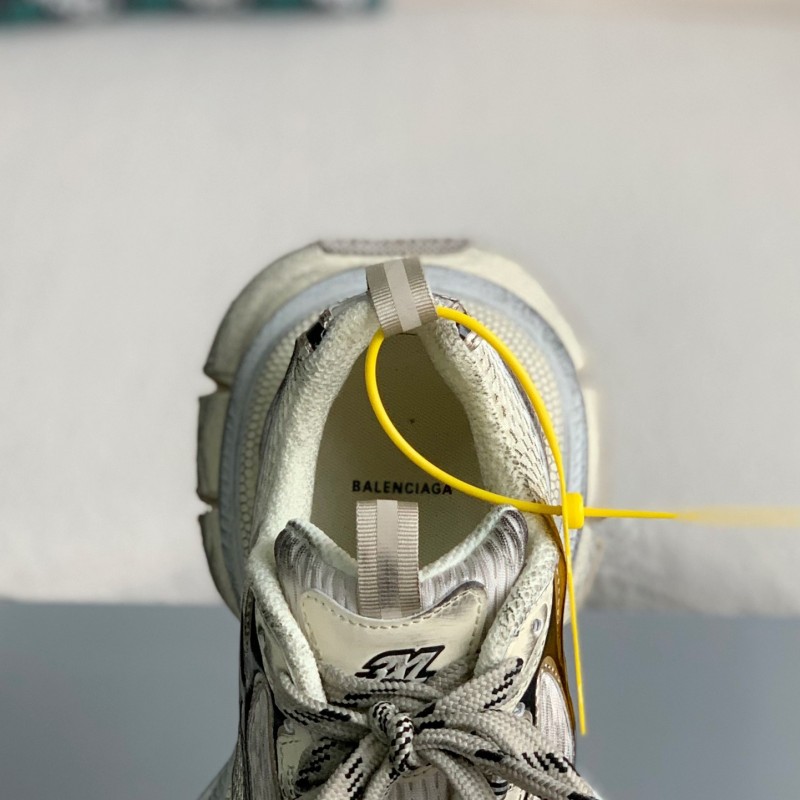 Ba*len*cia*ga Runner Sneakers