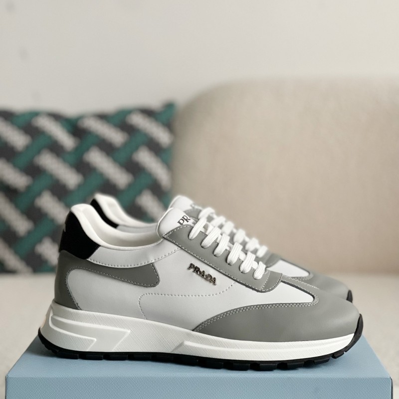 Pra*a Sneakers