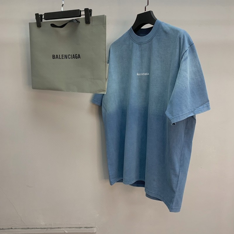 Ba*len*cia*ga overprinted lettering T-shirt