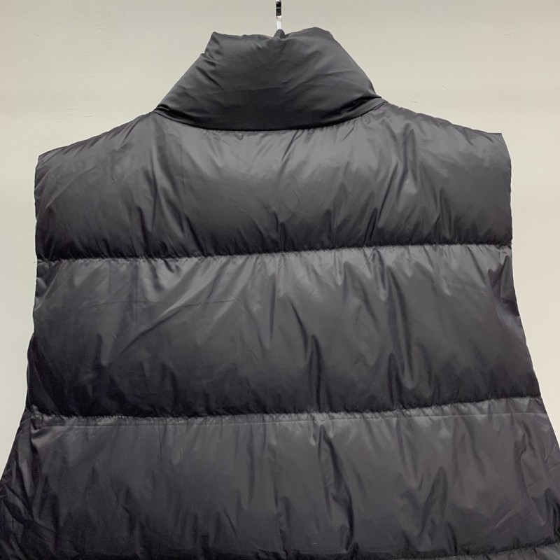 Ba*len*cia*ga reflective down vest