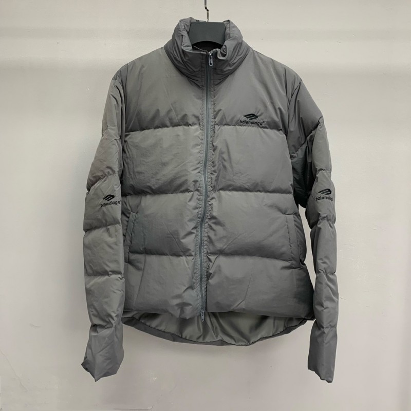 Ba*len*cia*ga embroidered down jacket