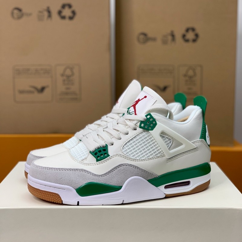 SB x NIKE Air Jordan 4 AJ4 Sneakers