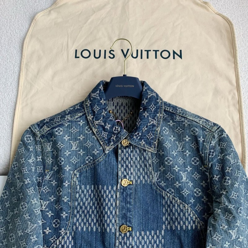 L0*is V*t0n Classic Logo printed all over patchwork denim jacket