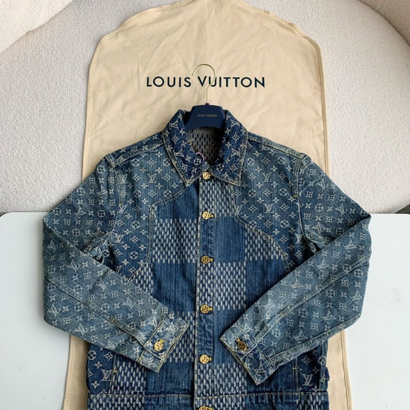 L0*is V*t0n Classic Logo printed all over patchwork denim jacket