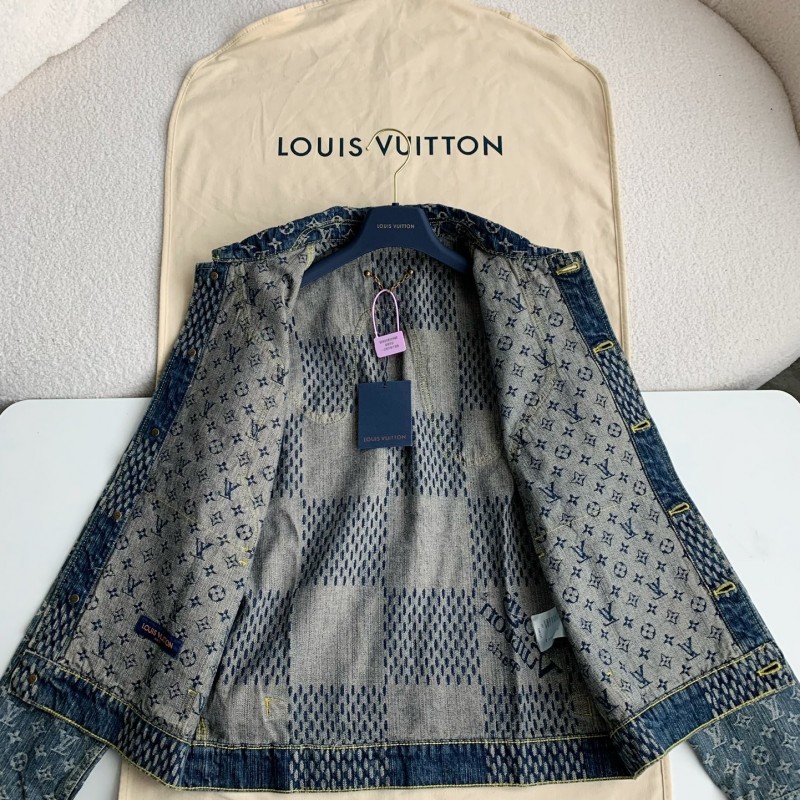 L0*is V*t0n Classic Logo printed all over patchwork denim jacket