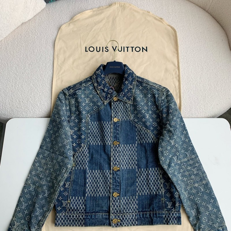 L0*is V*t0n Classic Logo printed all over patchwork denim jacket