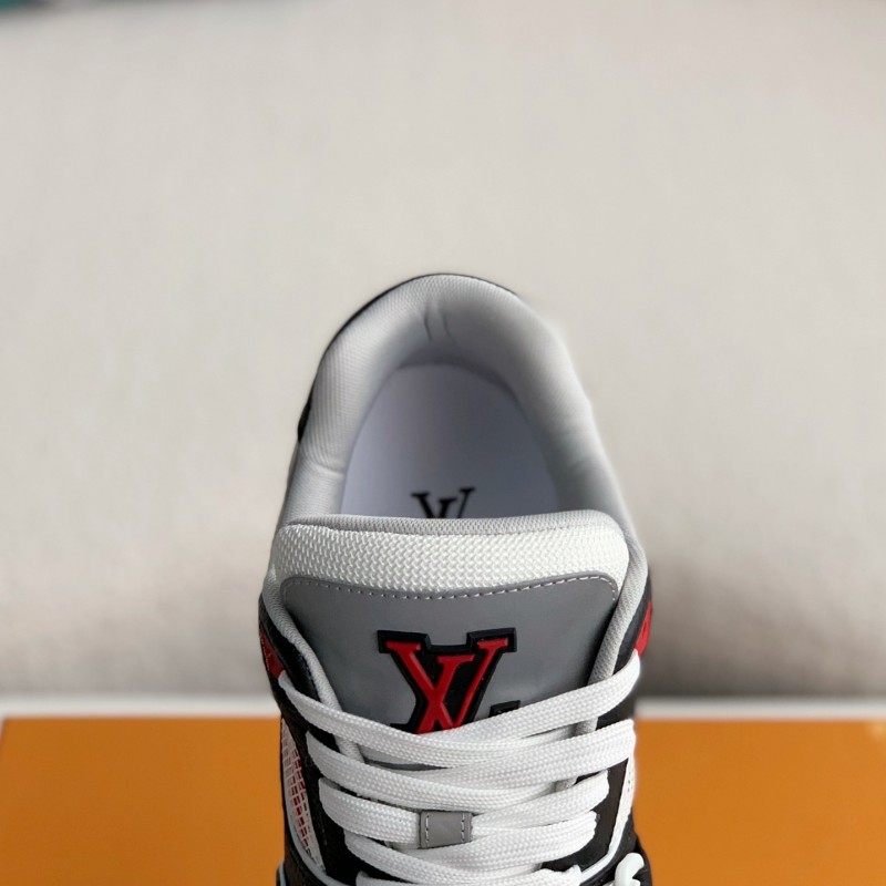 L0*is V*t0n TRAINER Sneakers