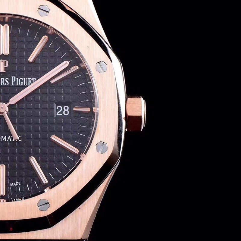 Audemars P*g*et Royal Oak 15400 Series Men