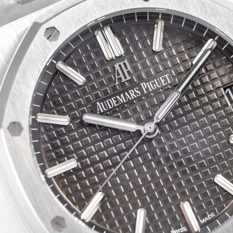 Audemars P*g*et Royal Oak 15500 Series Men