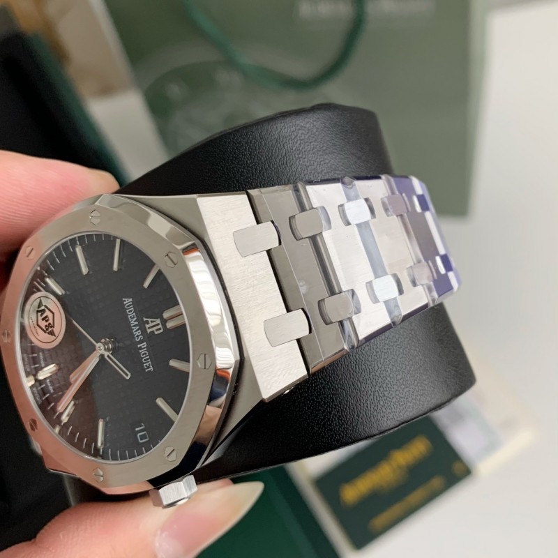 Audemars P*g*et Royal Oak 15500 Series Men