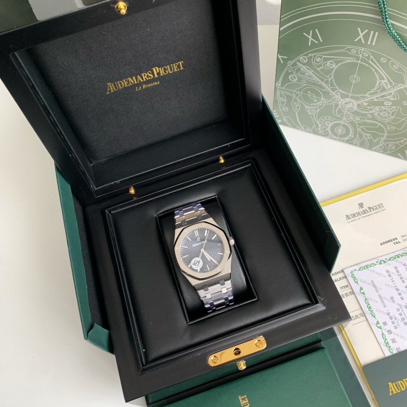Audemars P*g*et Royal Oak 15500 Series Men